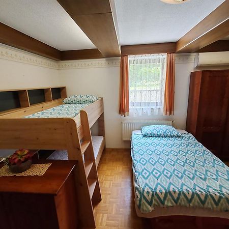 Matt'S Central Place Блед Екстериор снимка